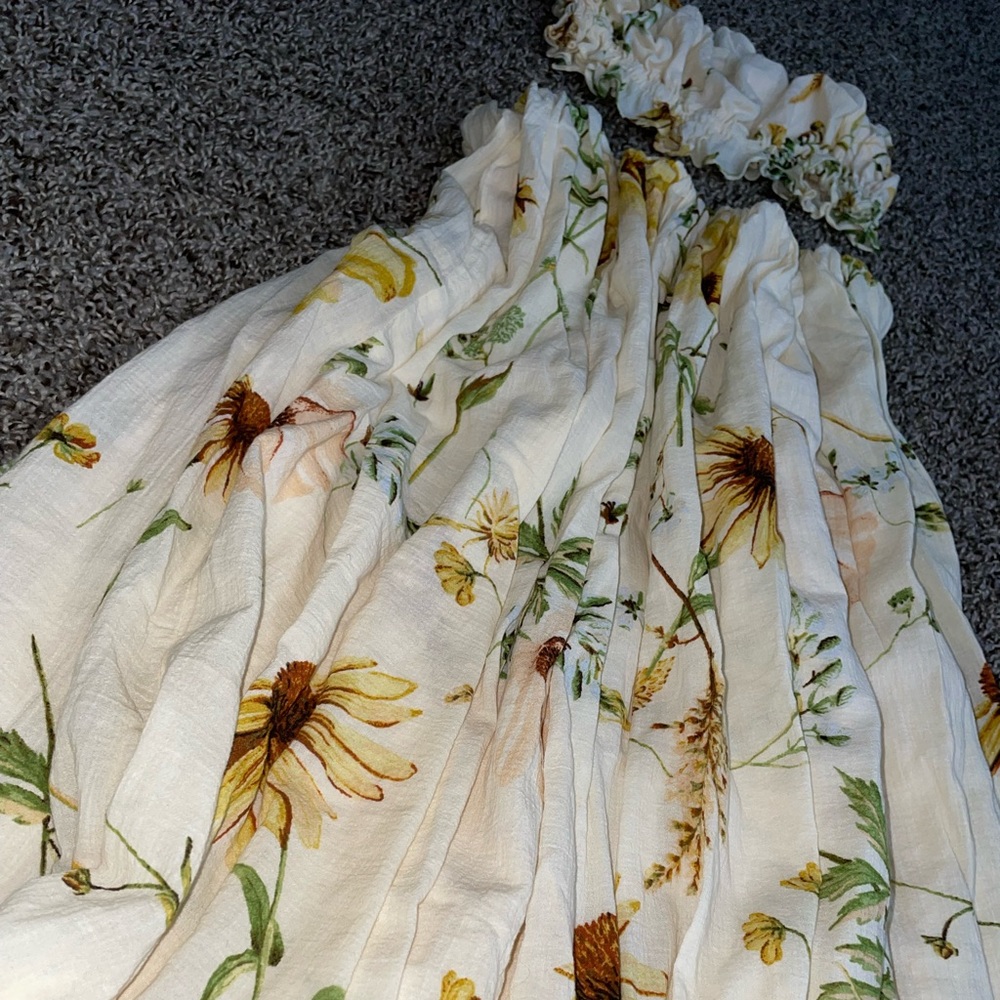 H&M Floral Tube Top & Long Skirt Set - Picture 3 of 6